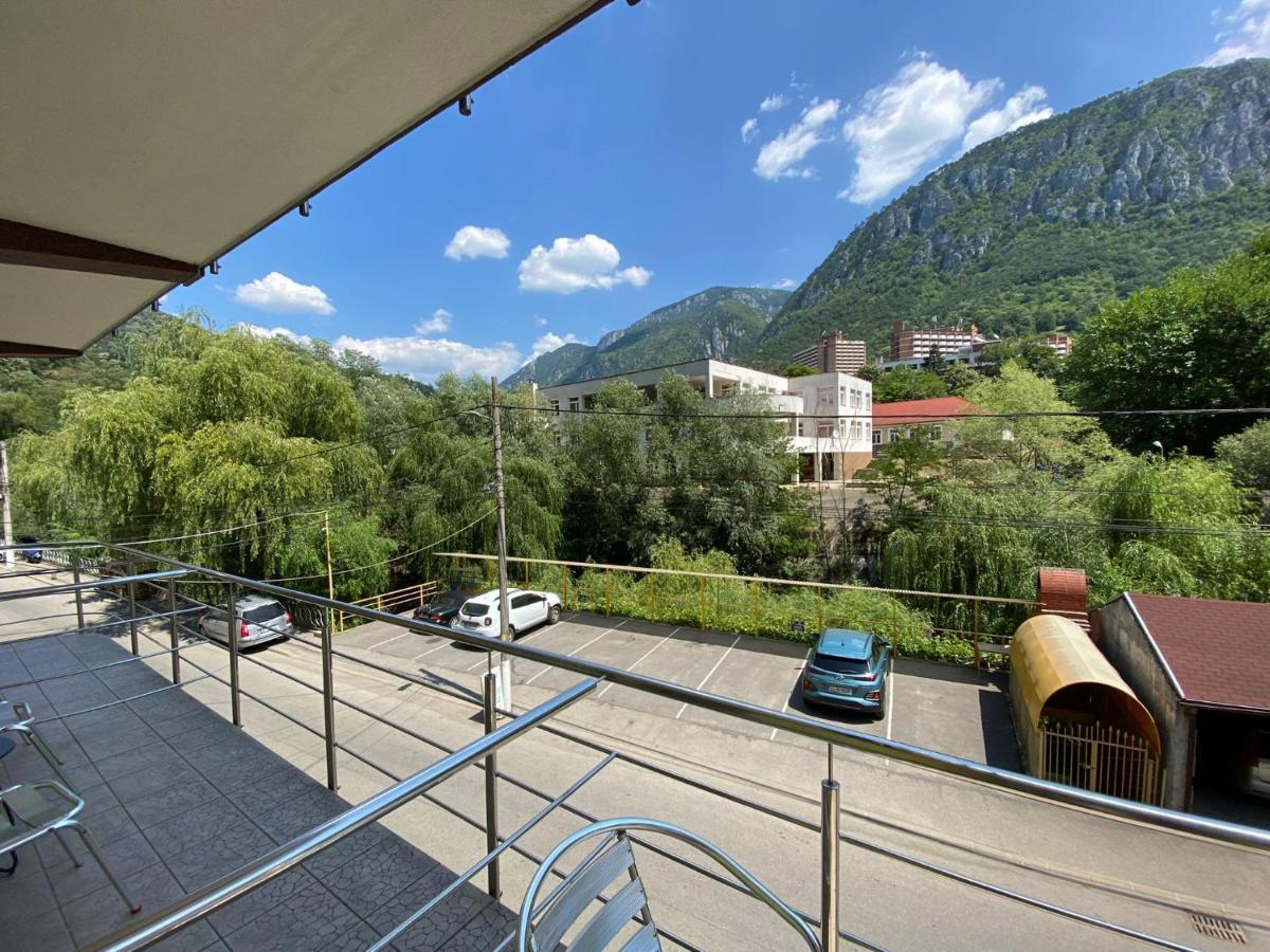 Pensiunea Argus Băile Herculane Exterior foto