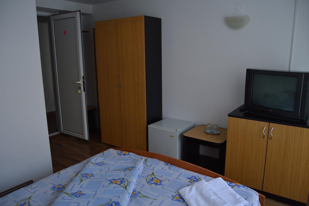 Pensiunea Argus Băile Herculane Exterior foto